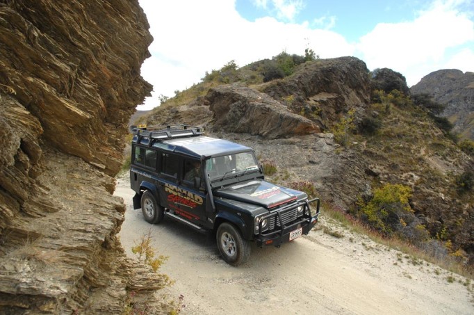 w4WD Skippers Canyon Road